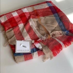 Shiraleah Chicago scarf
